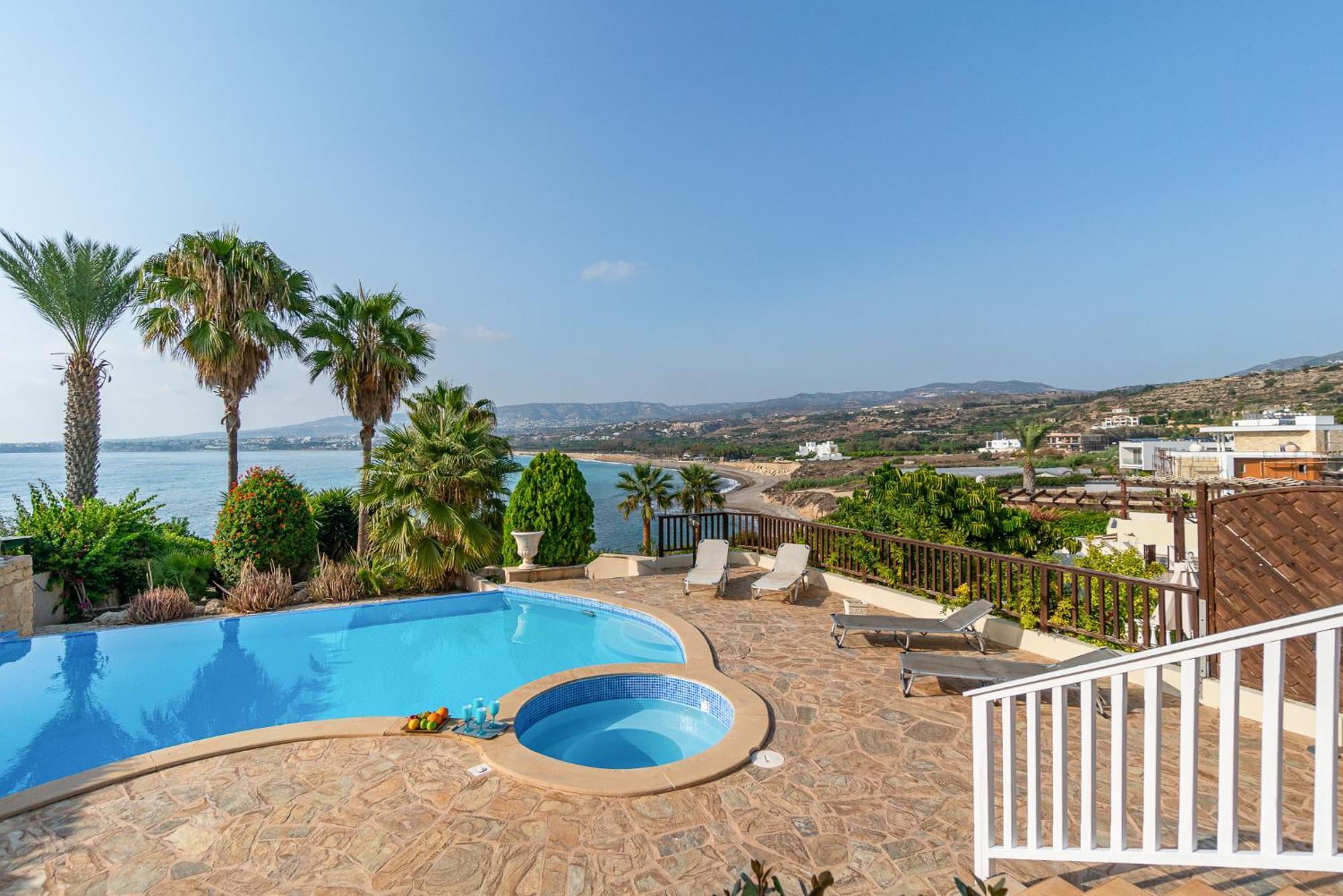 Beach Front Villa Mer Blu By Ezoria Villas Coral Bay Exterior photo